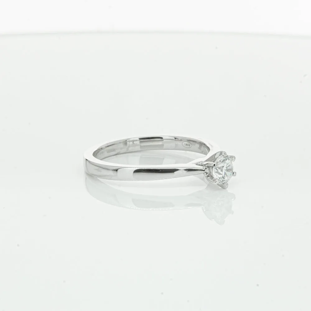 18ct White Gold .35ct Diamond Capri Ring