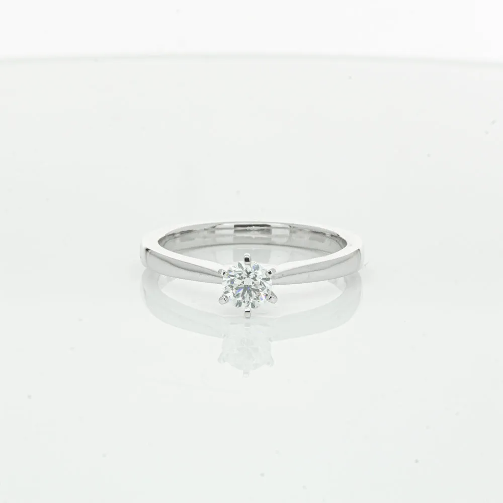 18ct White Gold .35ct Diamond Capri Ring