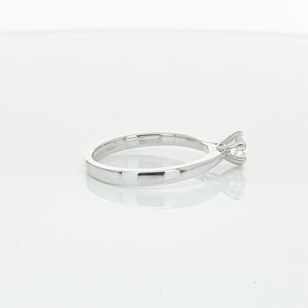 18ct White Gold .35ct Diamond Capri Ring