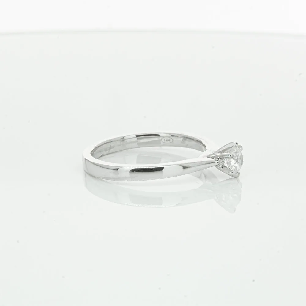 18ct White Gold .35ct Diamond Capri Ring