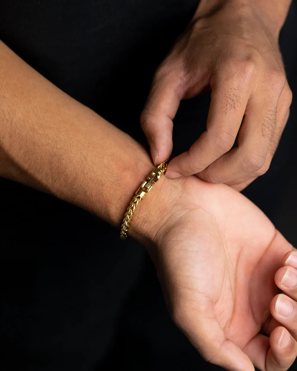 5mm foxtail bracelet in stainless steel with gold-plated finish