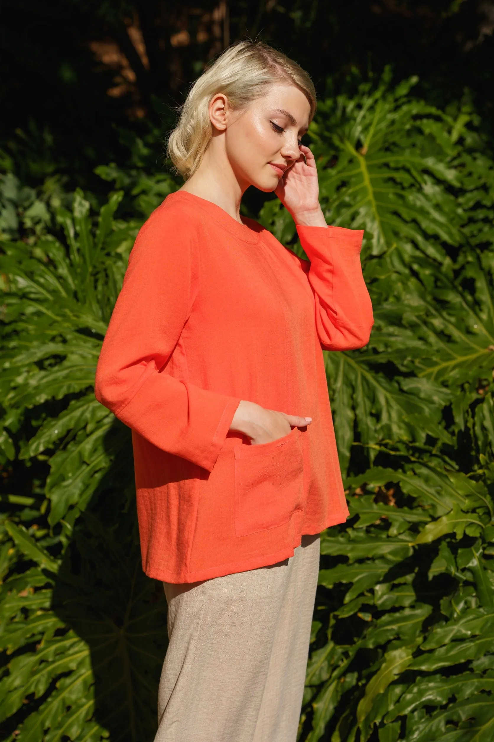 AA370 - Alyssa Linen Pullover Top