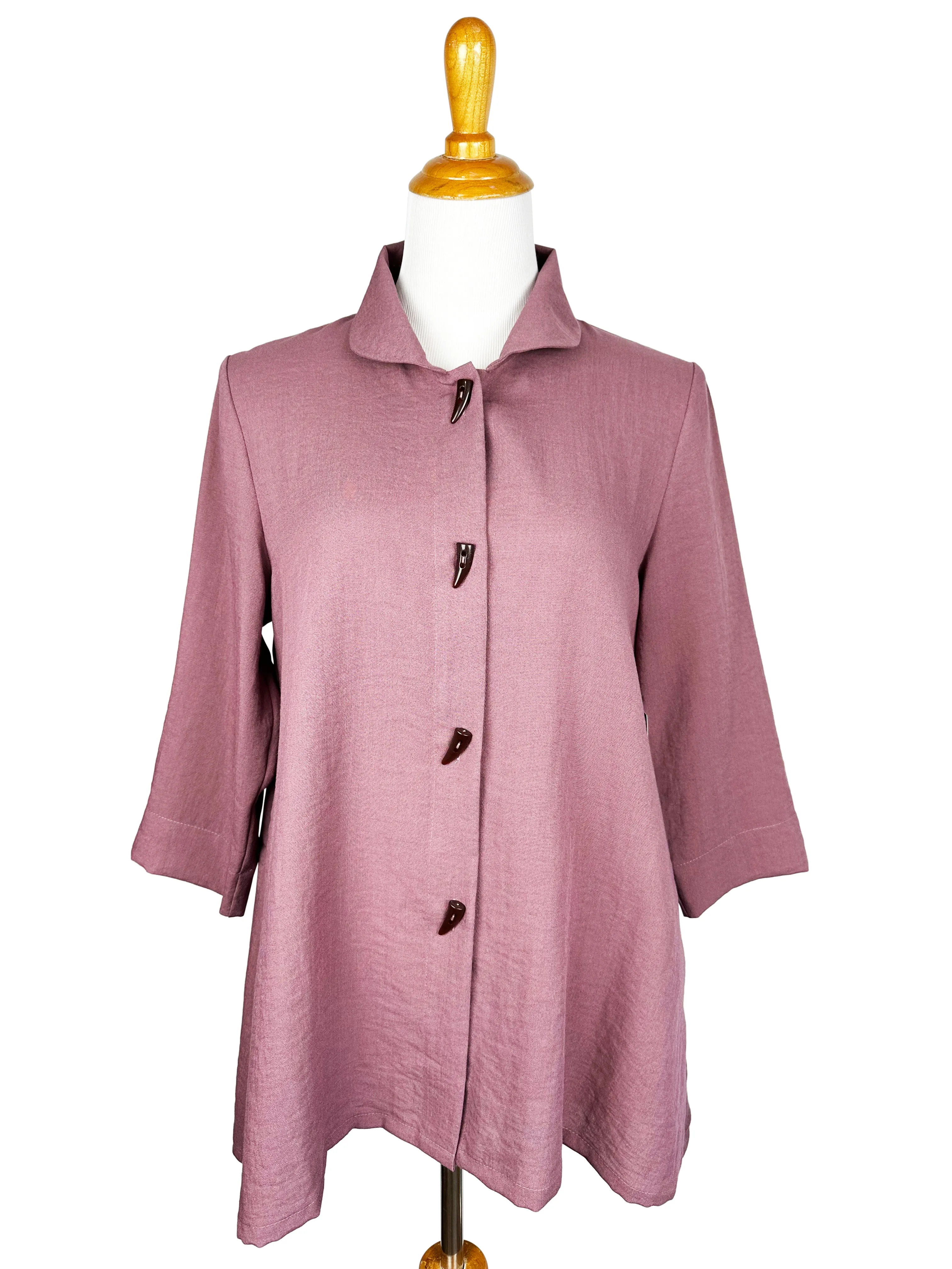 AA73 - Swing Linen Jacket w/ Horn Buttons