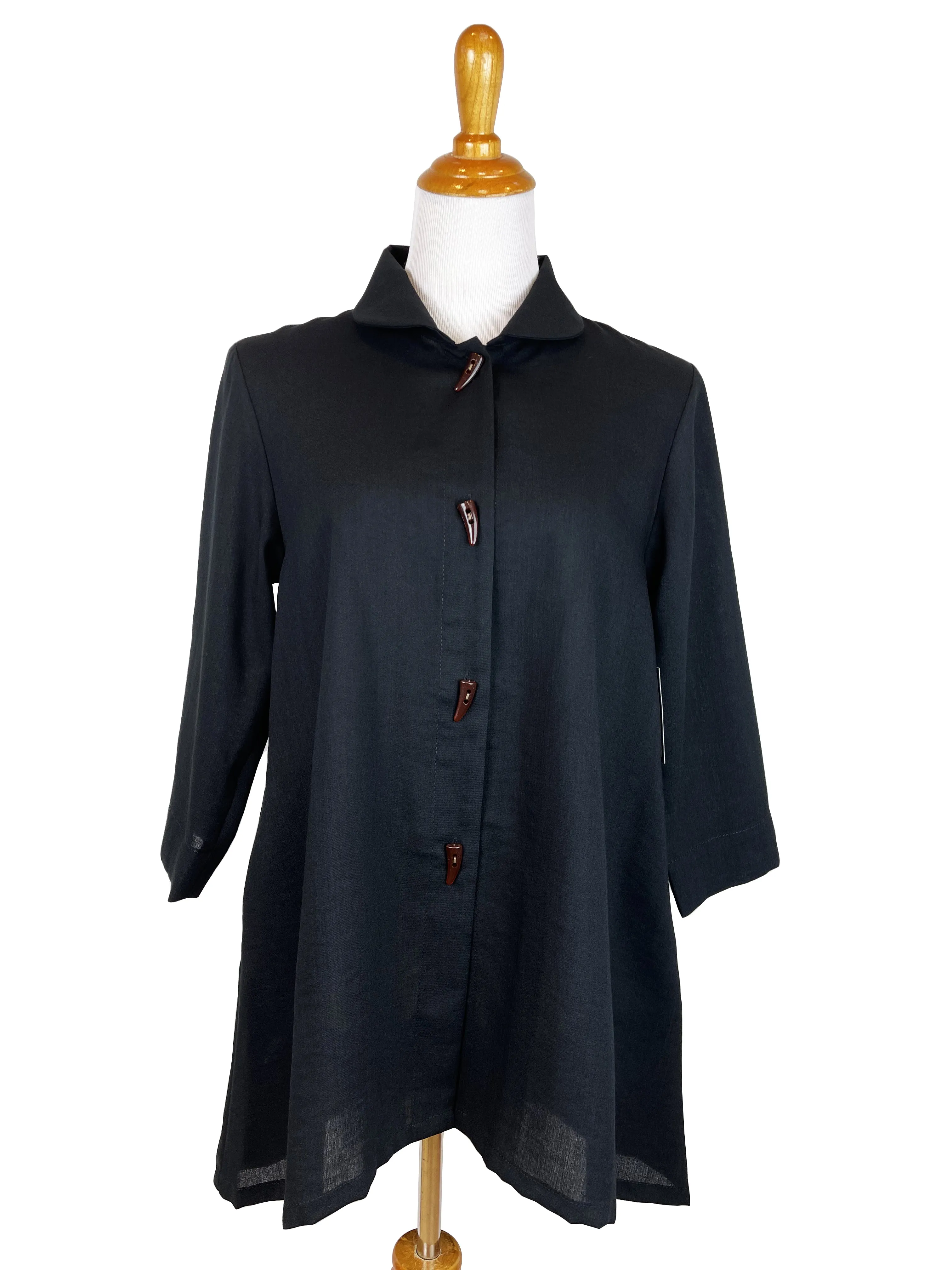 AA73 - Swing Linen Jacket w/ Horn Buttons