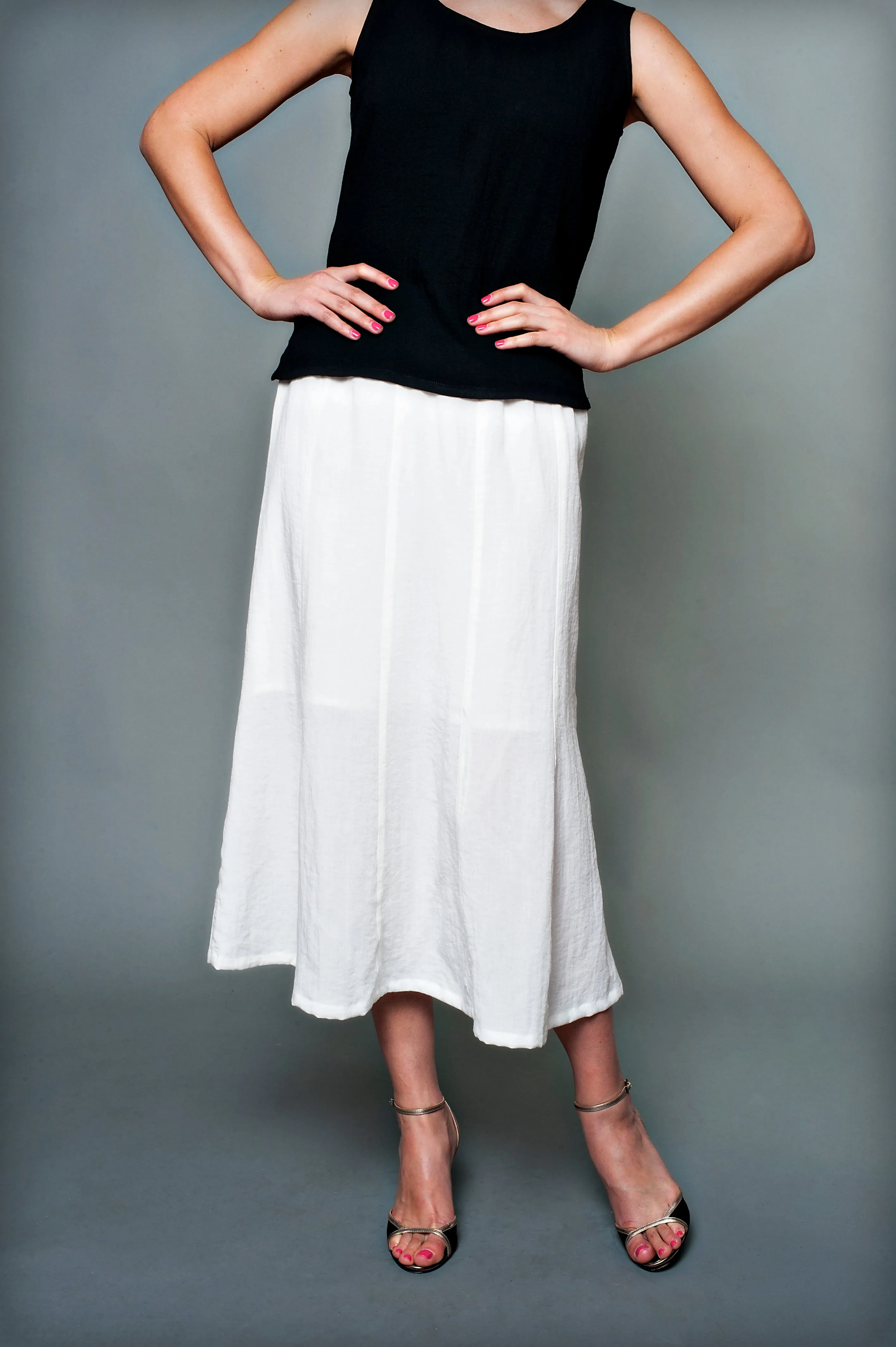 AASK03 - Linen Skirt With Ruffle Option