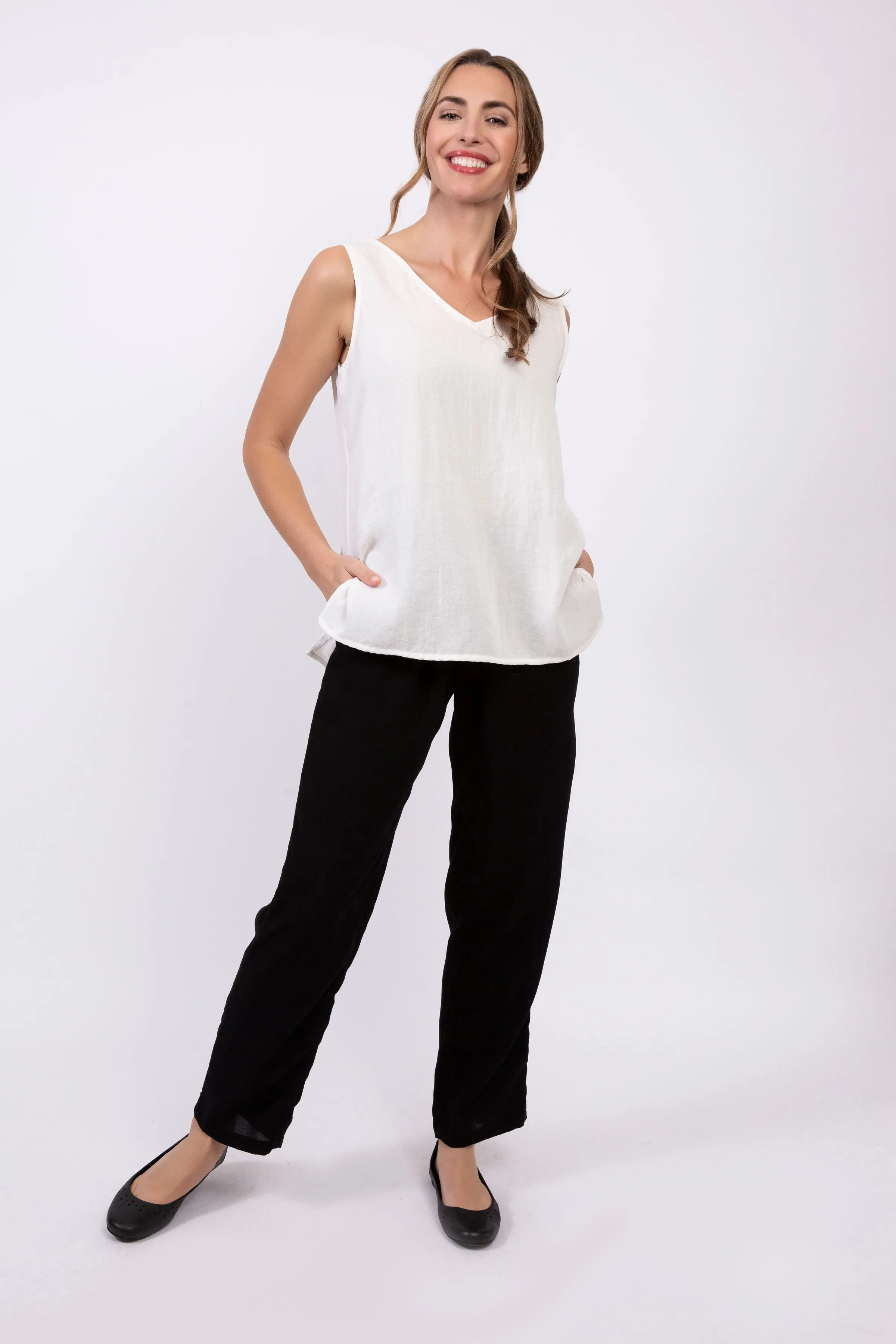 AATK08 - V Neck Linen Tank