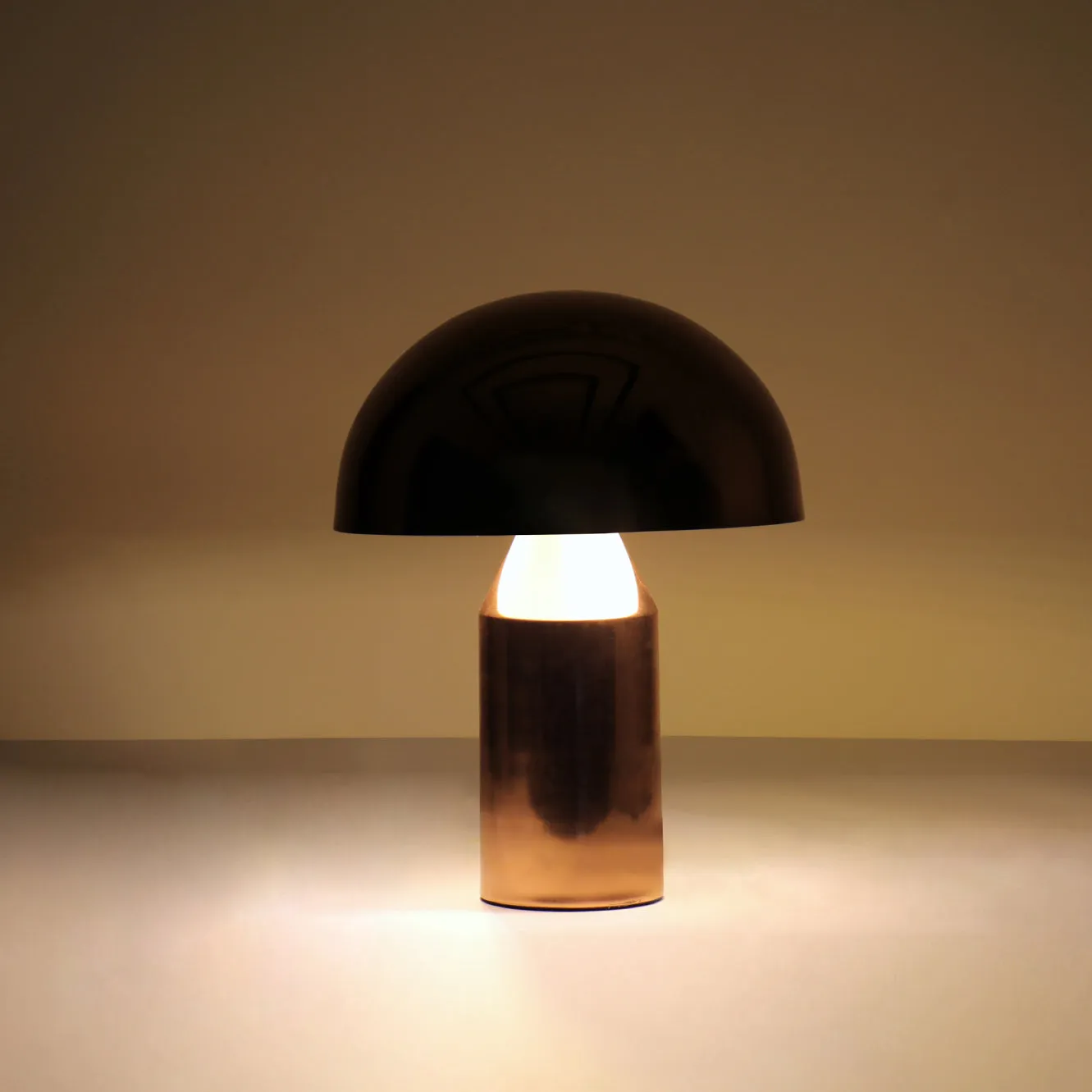 Brisa Mushroom Table Lamp