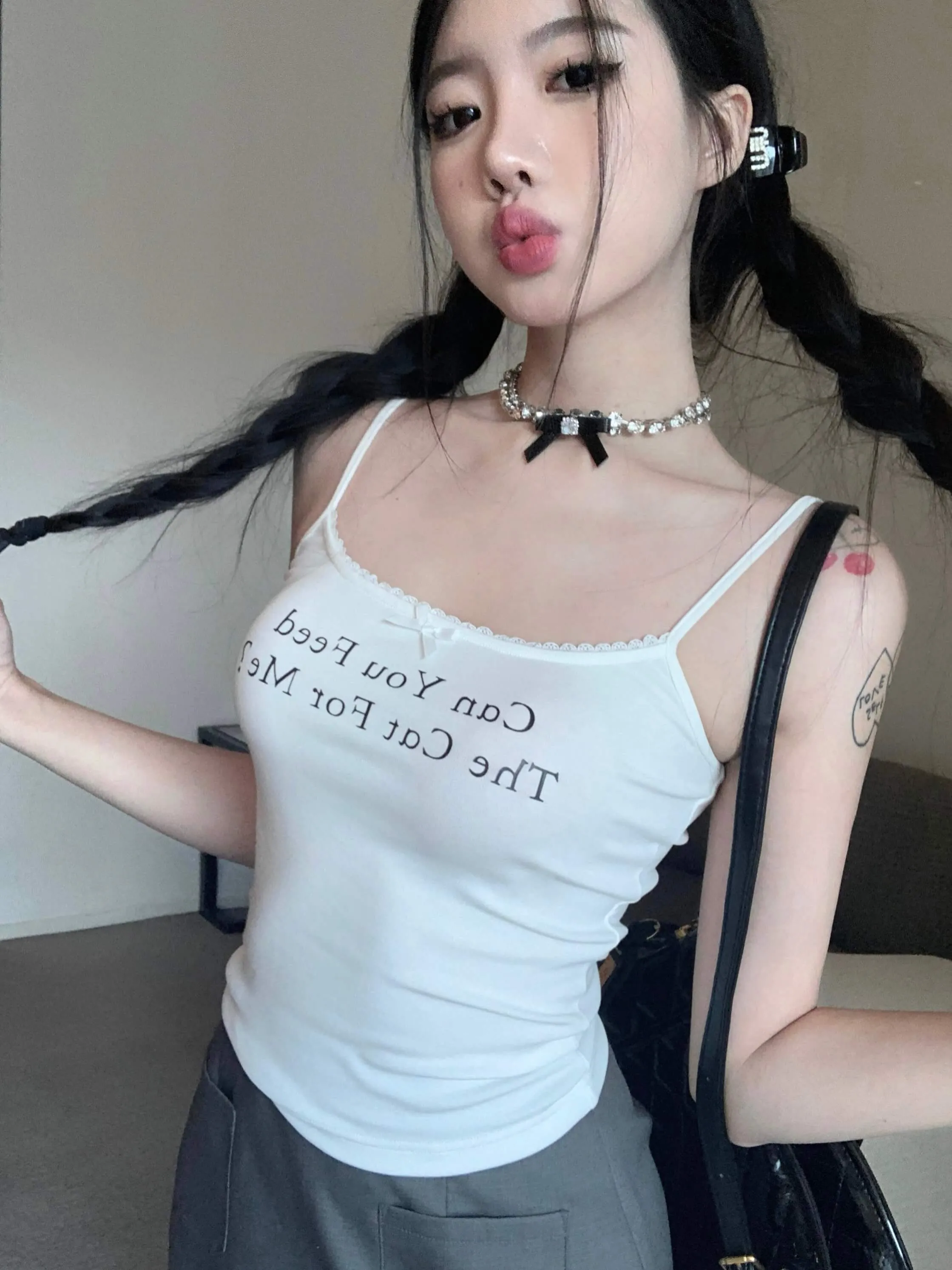 Can you feed me the cat for me Sweet Spicy Girl White Letter Print Top BY9201