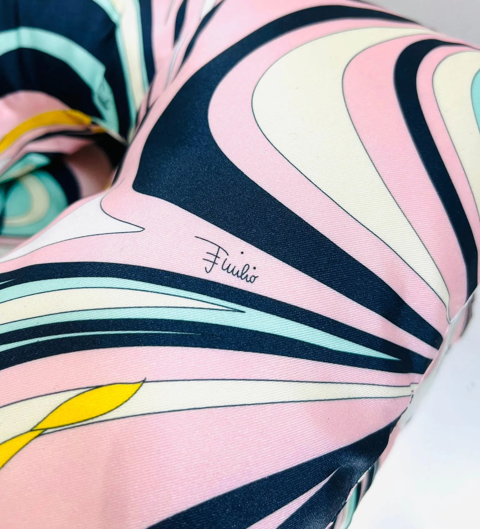 Emilio Pucci Onde Print Travel Pillow