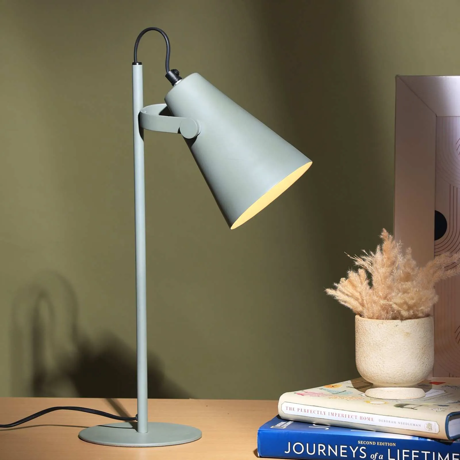 Fika Task Table Lamp