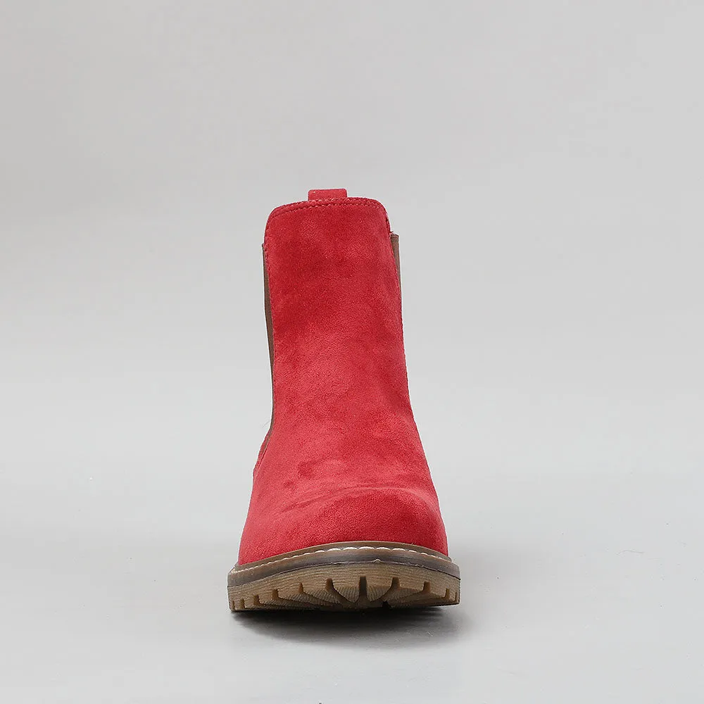 Gamilia - Red Suede