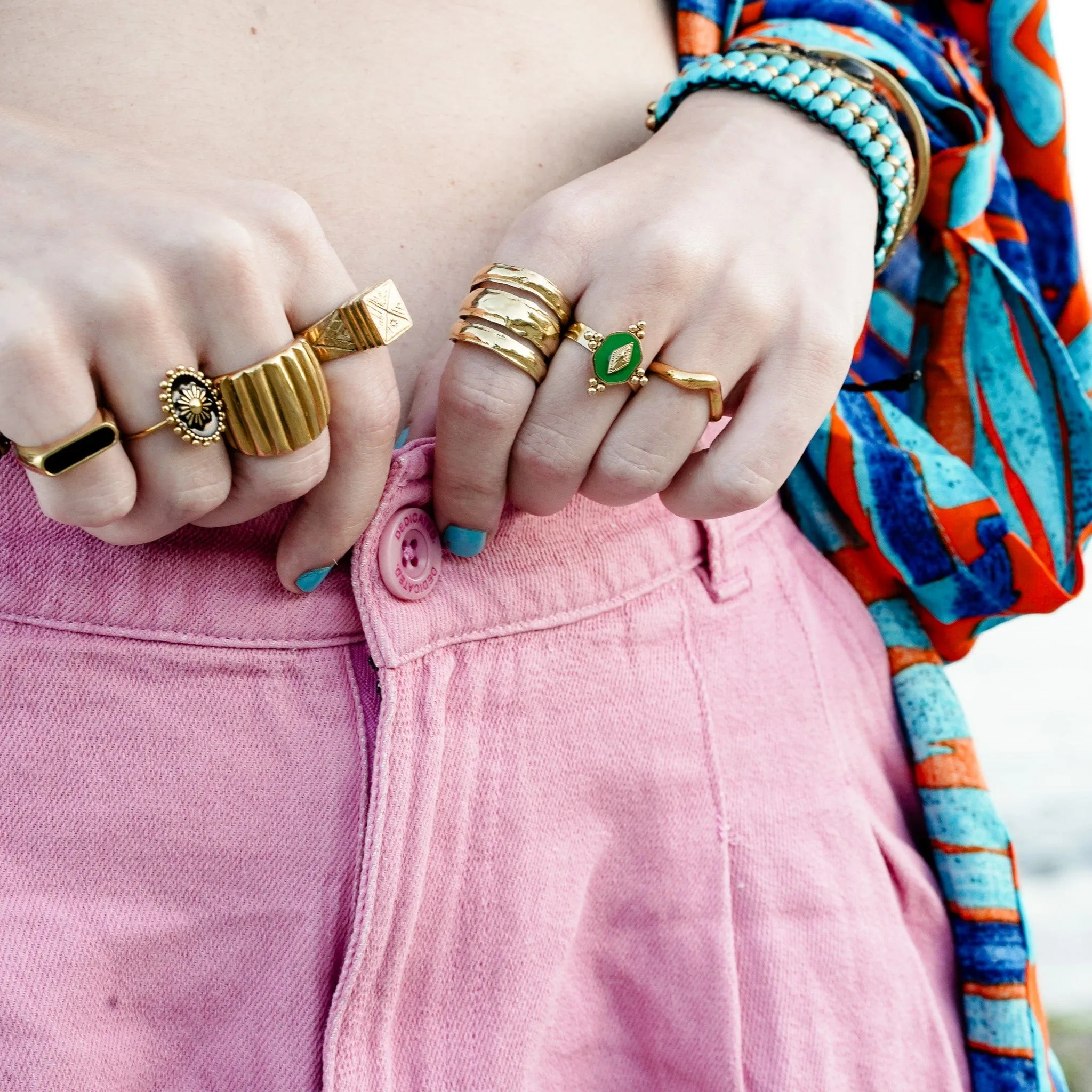 Golden Simplicity Ring