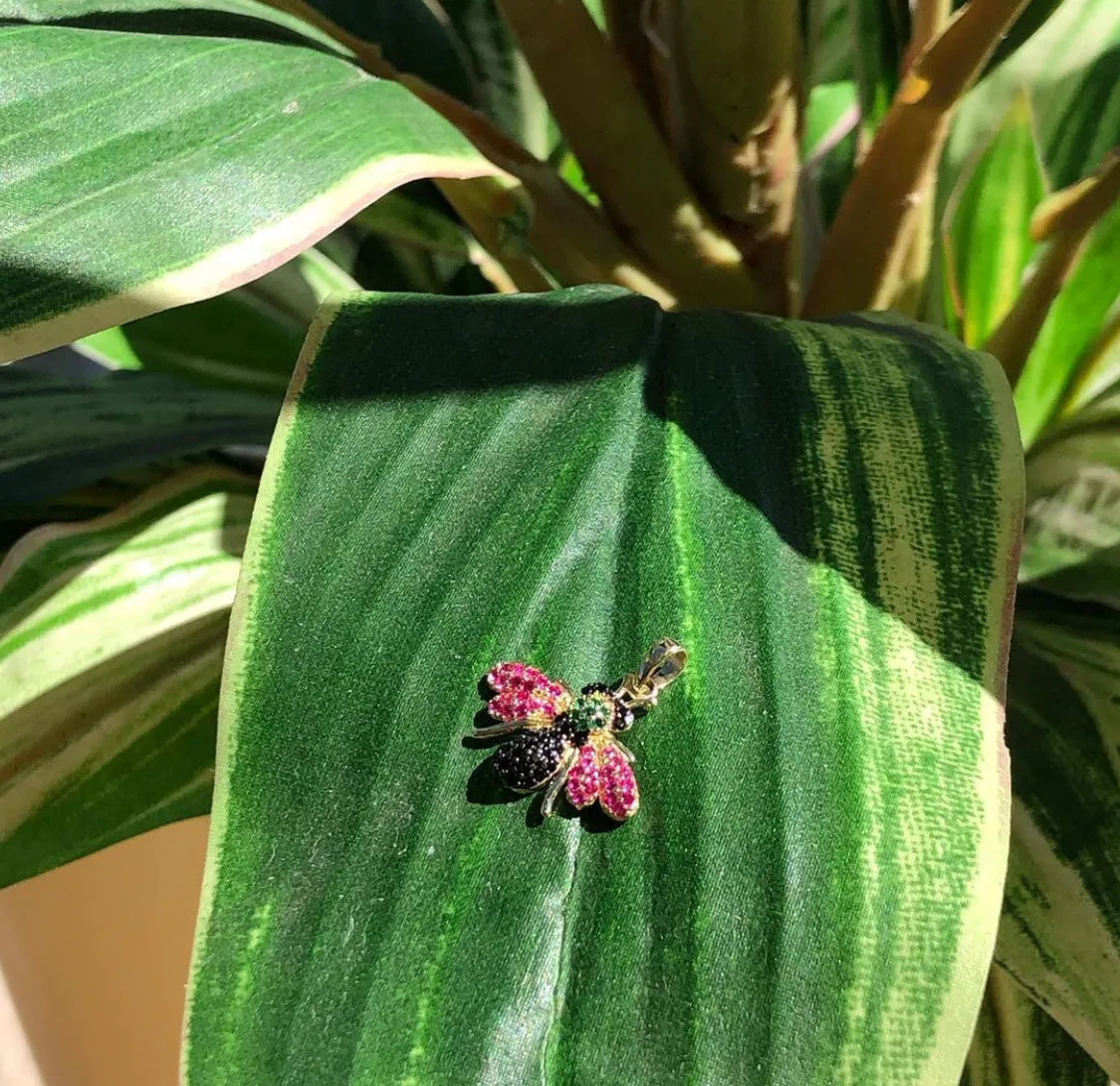 Ladybug pendant P181