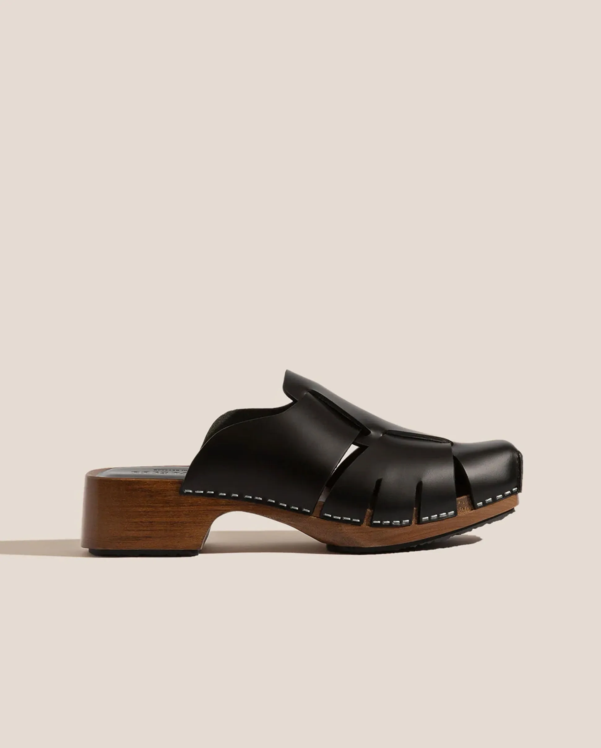 LICIA SQUARE TOE MULE CLOG / BLACK