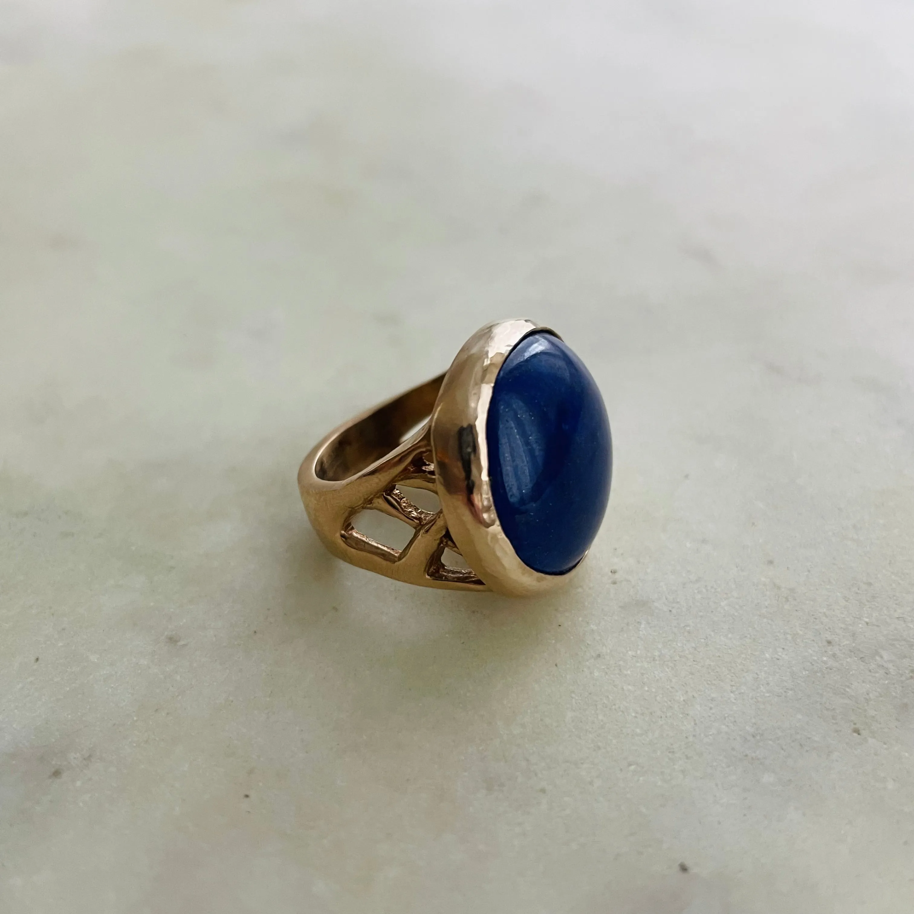 MOTHER TREE RING — LAPIS