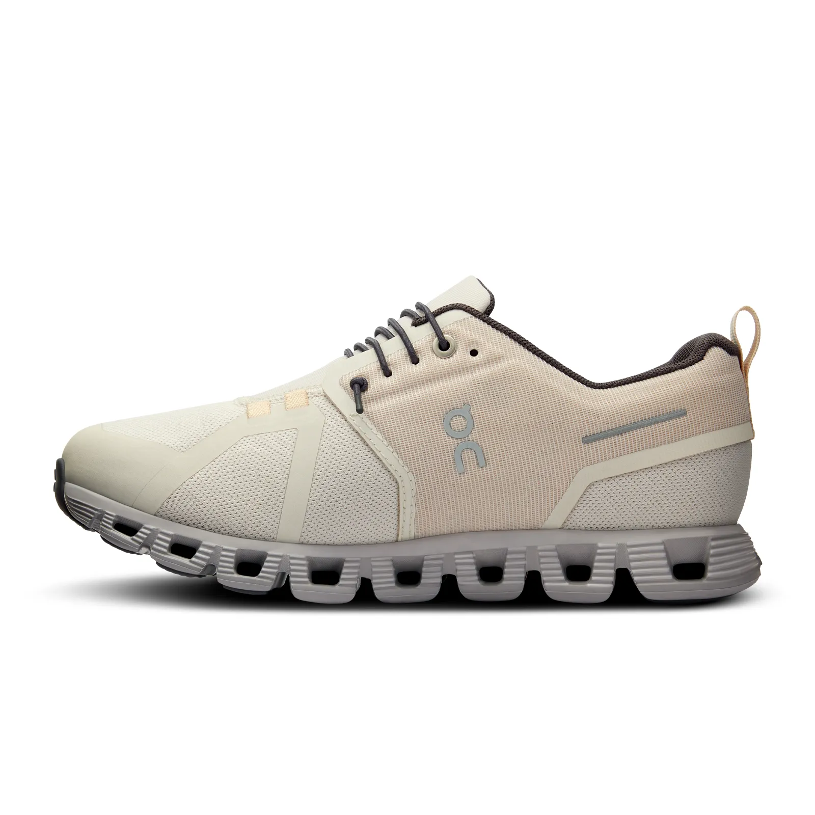 On Running Cloud 5 Waterproof Running Shoe (Women) - Pearl/Fog