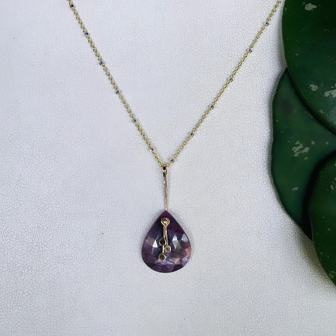 Pendulum dots teardrop plum sapphire necklace