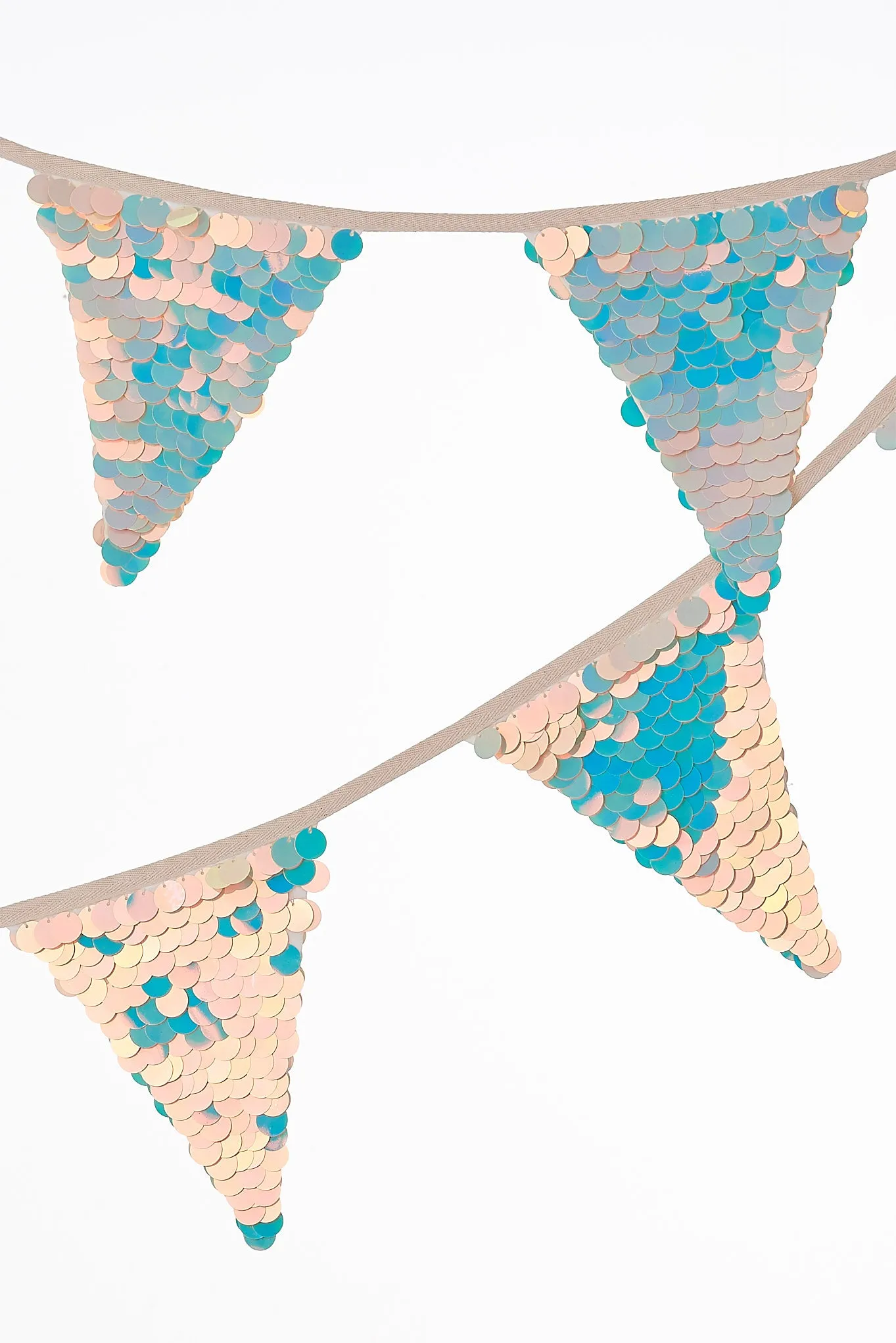 SEQUIN BUNTING - OPAL