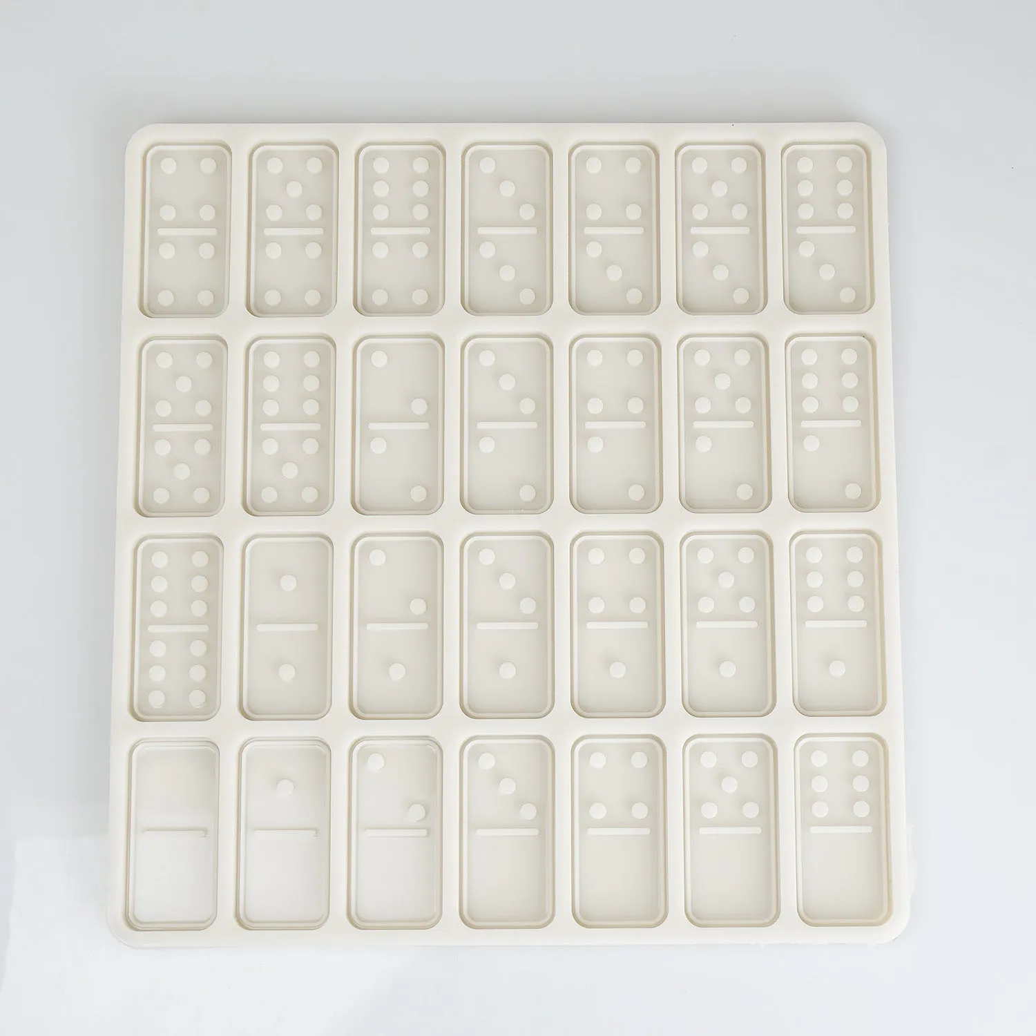 Silicone Dominos Mold For 2*1 inch Standard size domino pieces, DIY Resin Dominos game Molds White/Pink randomly ship 10335