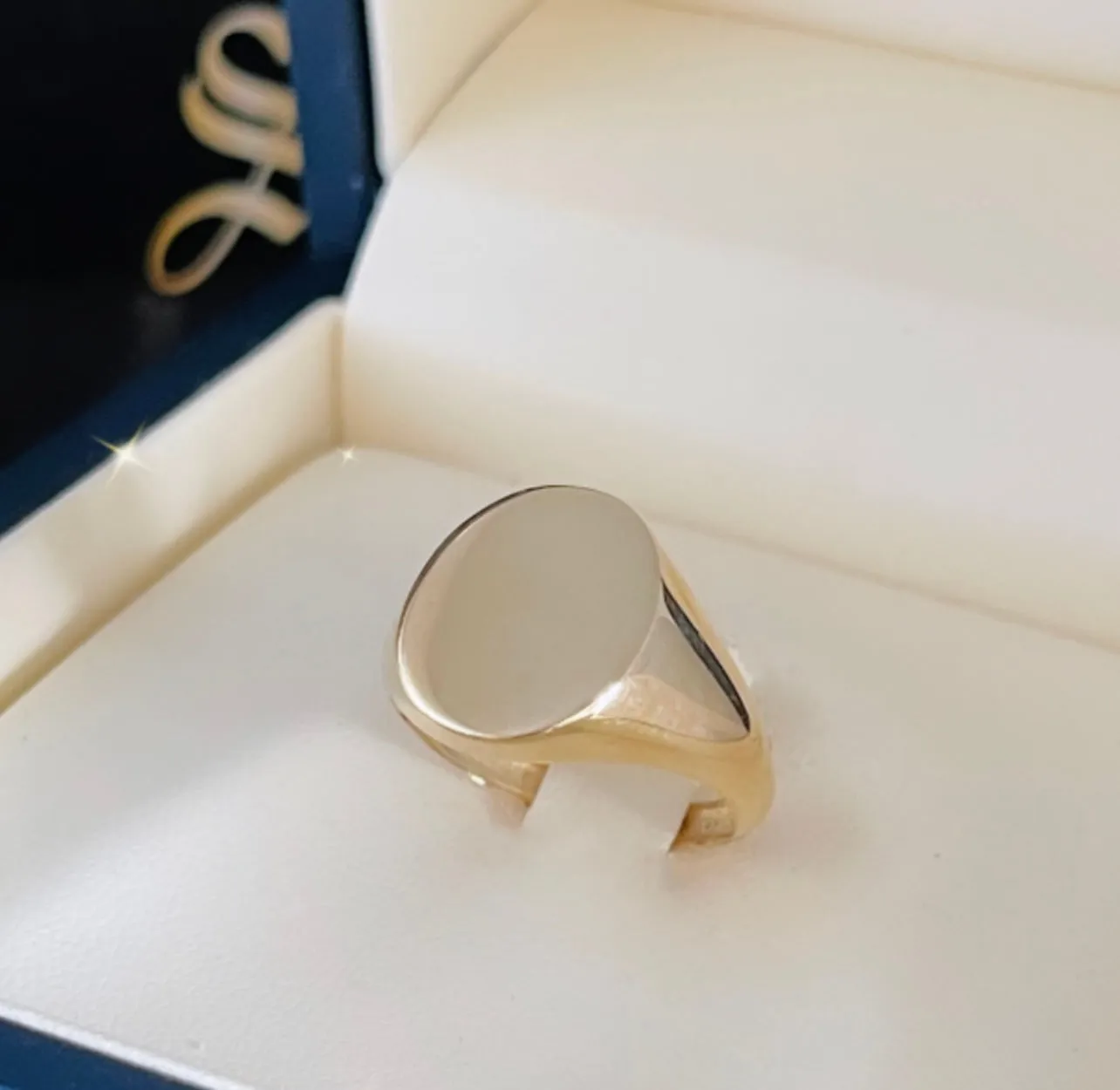 Simon signet ring MR160